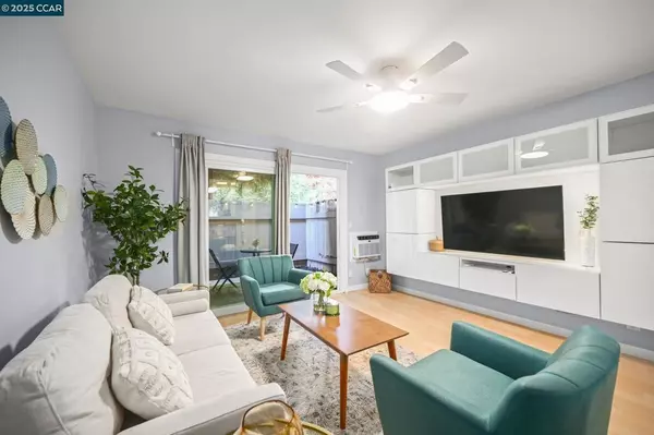 2560 Walnut Blvd, Walnut Creek, CA 94596