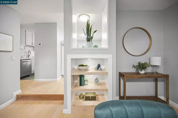 Walnut Creek, CA 94596,2560 Walnut Blvd