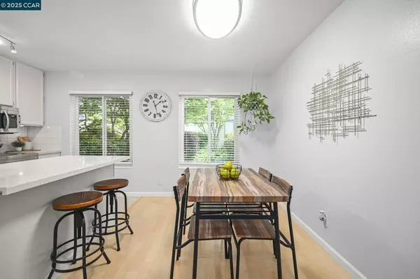 Walnut Creek, CA 94596,2560 Walnut Blvd