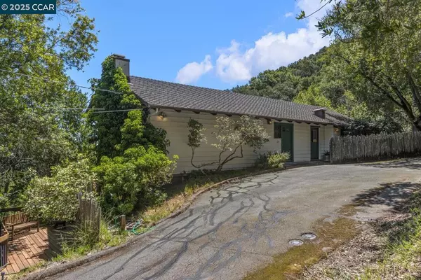 Orinda, CA 94563,37 La Madronal