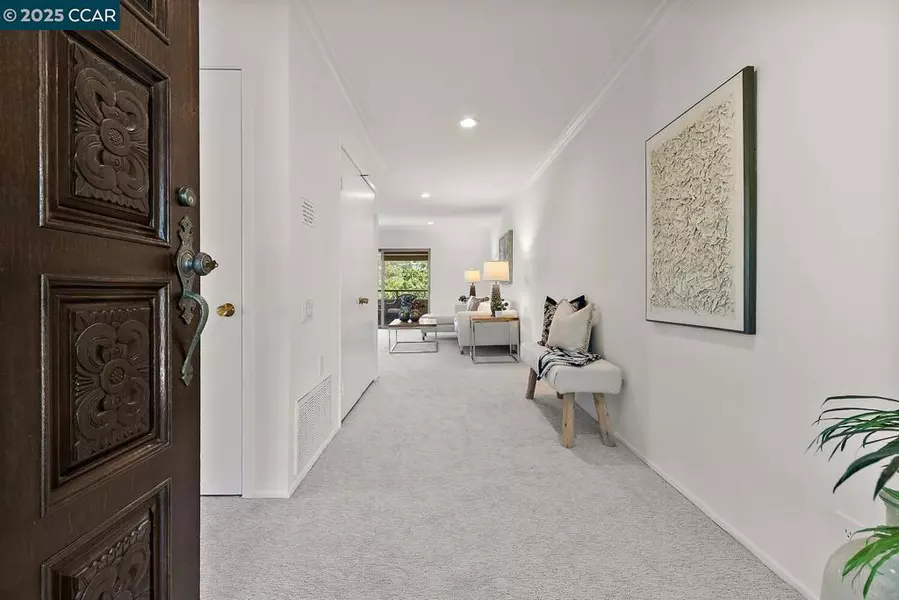 4033 Terra Granada Dr #3C, Walnut Creek, CA 94595