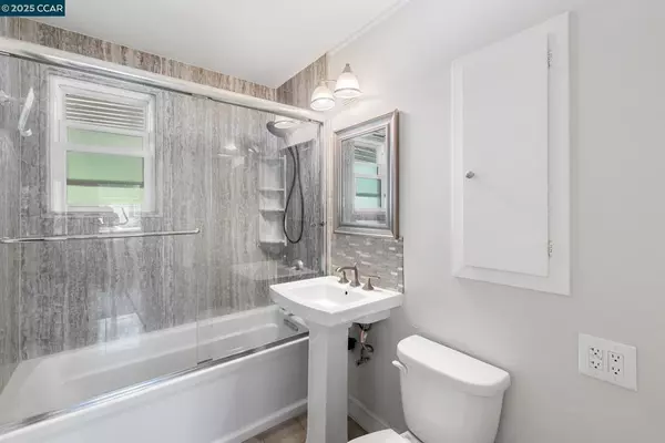 Antioch, CA 94509,1935 Chestnut Ave