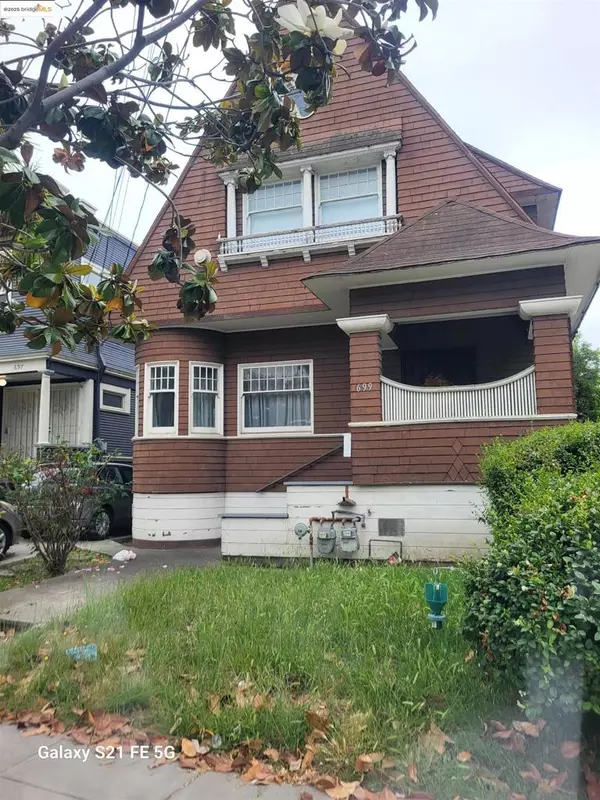 Oakland, CA 94609,699 33Rd St