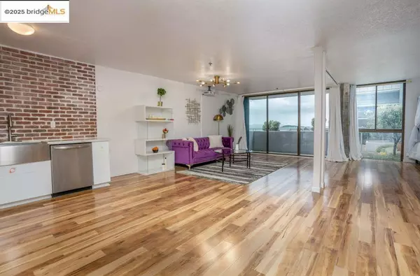 Albany, CA 94706,555 Pierce St #226