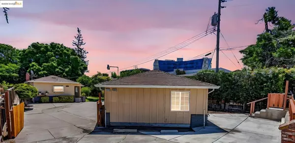 19790 Stanton Ave, Castro Valley, CA 94546