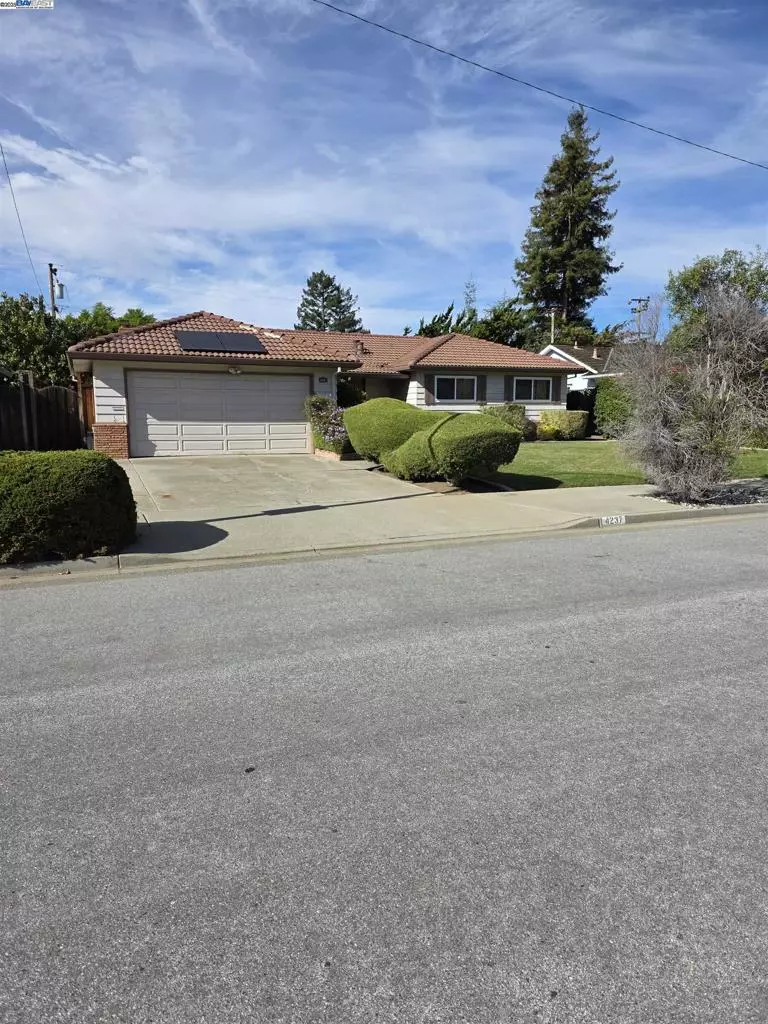 Fremont, CA 94536,4237 GARLAND DR