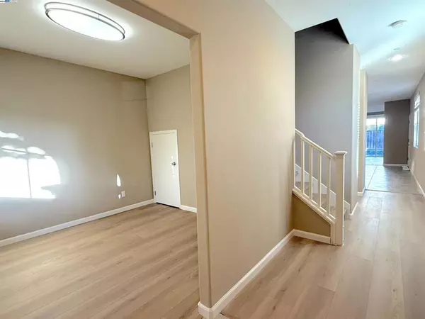 Mountain House, CA 95391,137 W Questa Trl