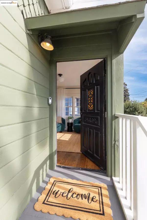 Oakland, CA 94608,954 46Th St