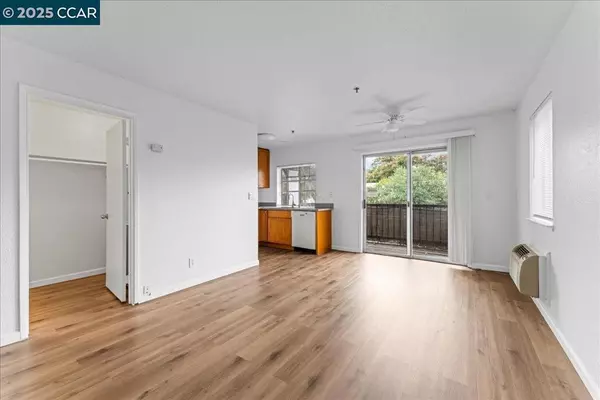 Concord, CA 94520,1965 Bonifacio St #5