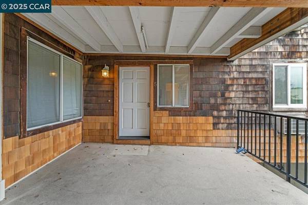 1965 Bonifacio St #5, Concord, CA 94520