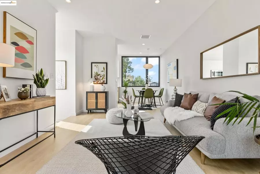 1235 Hampel St., Oakland, CA 94602