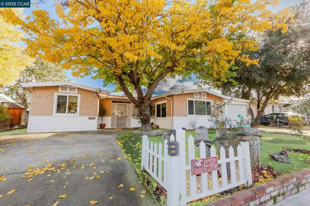 Clearlake Oaks, CA 95423,12753 Shoreview