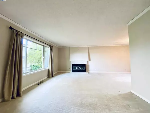 San Ramon, CA 94583,94 Dos Rios Pl