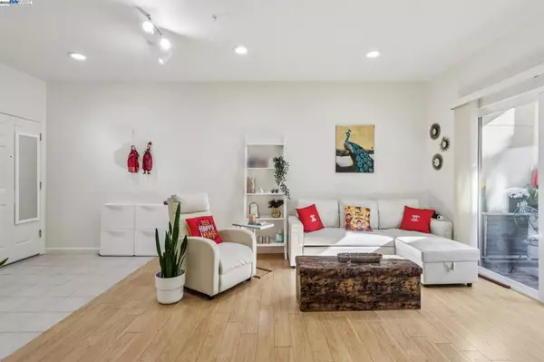 Mountain View, CA 94040,2255 Showers Dr #111