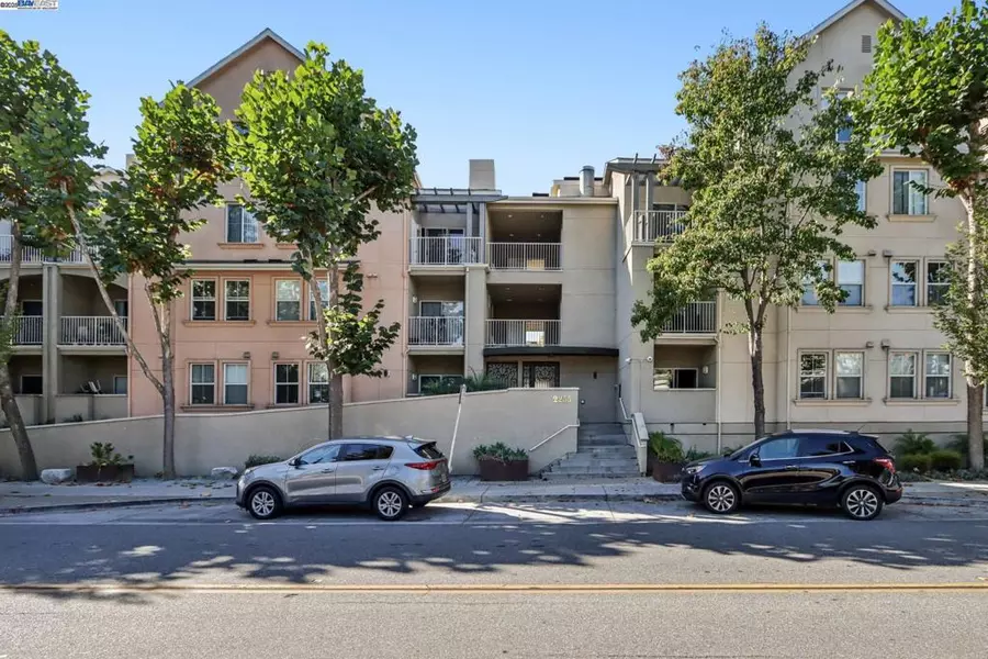 2255 Showers Dr #111, Mountain View, CA 94040