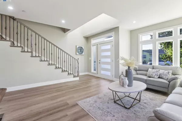 Hayward, CA 94544,265 Berry Avenue