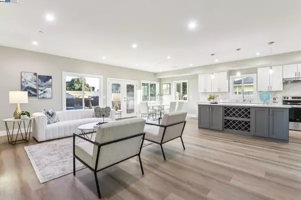 Hayward, CA 94544,265 Berry Avenue