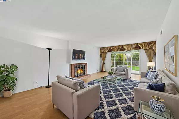 Union City, CA 94587,4475 Queen Anne Dr.