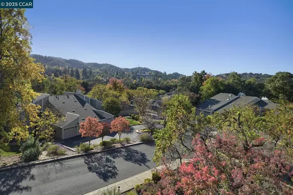 3050 Rossmoor Pkwy #1, Walnut Creek, CA 94595