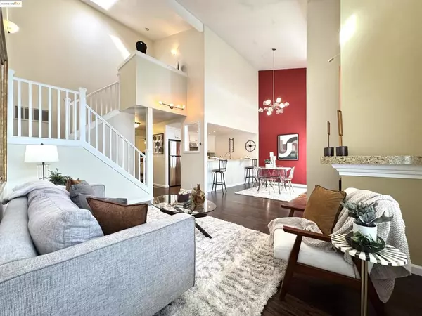 San Mateo, CA 94403,3365 Los Prados St