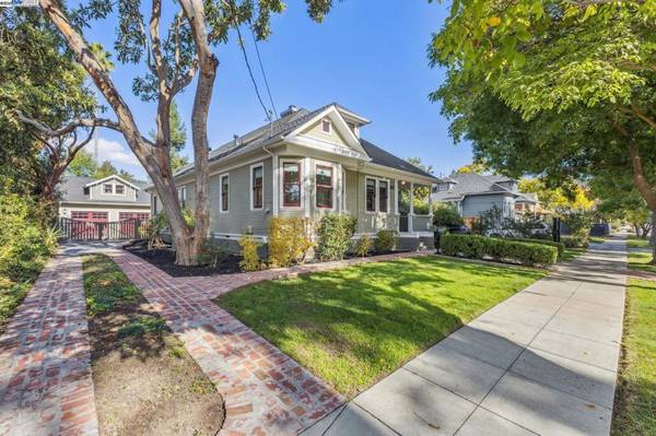 Pleasanton, CA 94566,653 Saint Mary St