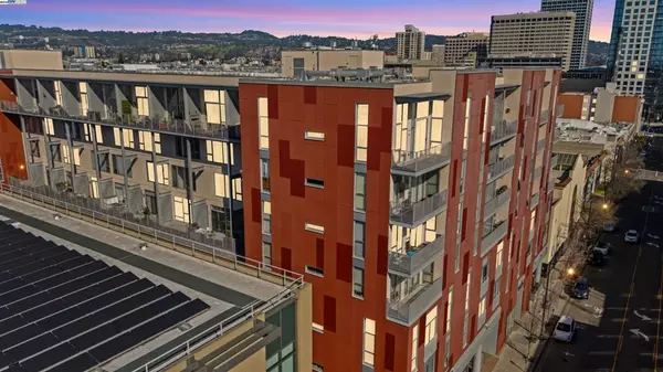 Oakland, CA 94612,630 Thomas L Berkley Way #403