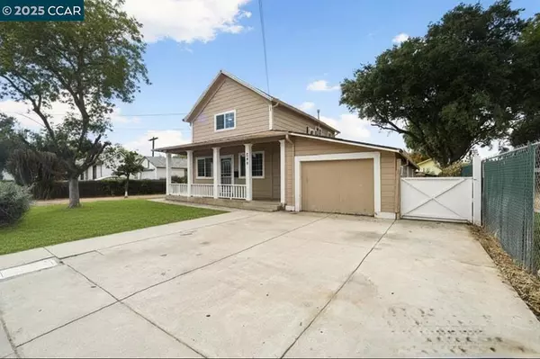 Galt, CA 95632,246 Oak Ave