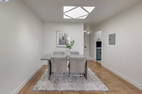 Daly City, CA 94014,325 1st Ave