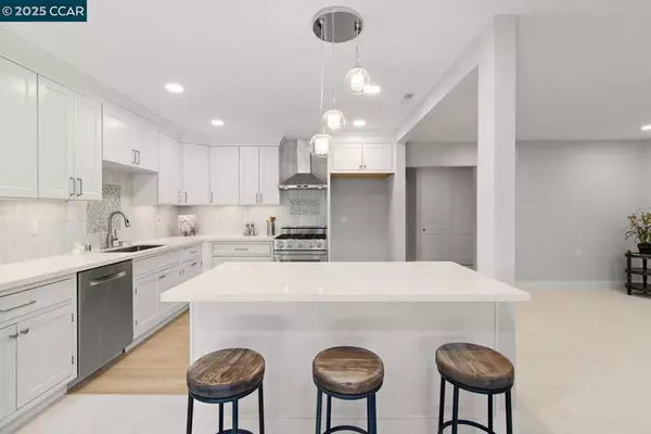 Walnut Creek, CA 94595,1132 Running Springs