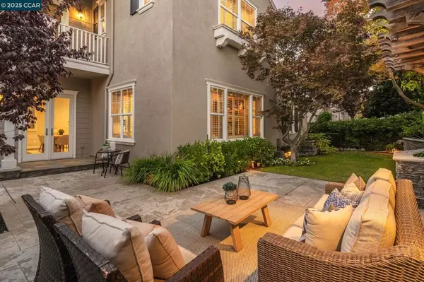 Danville, CA 94506,2207 Creekview Place