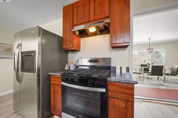 Oakland, CA 94603,201 Kerwin Ave