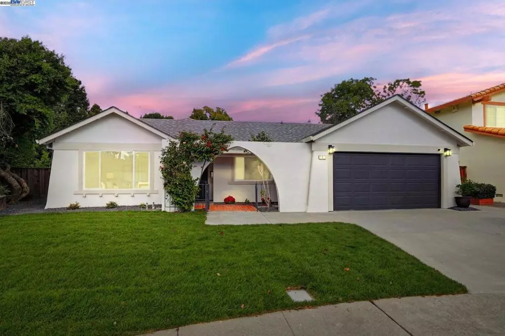 Fremont, CA 94539,240 Carmelita Pl