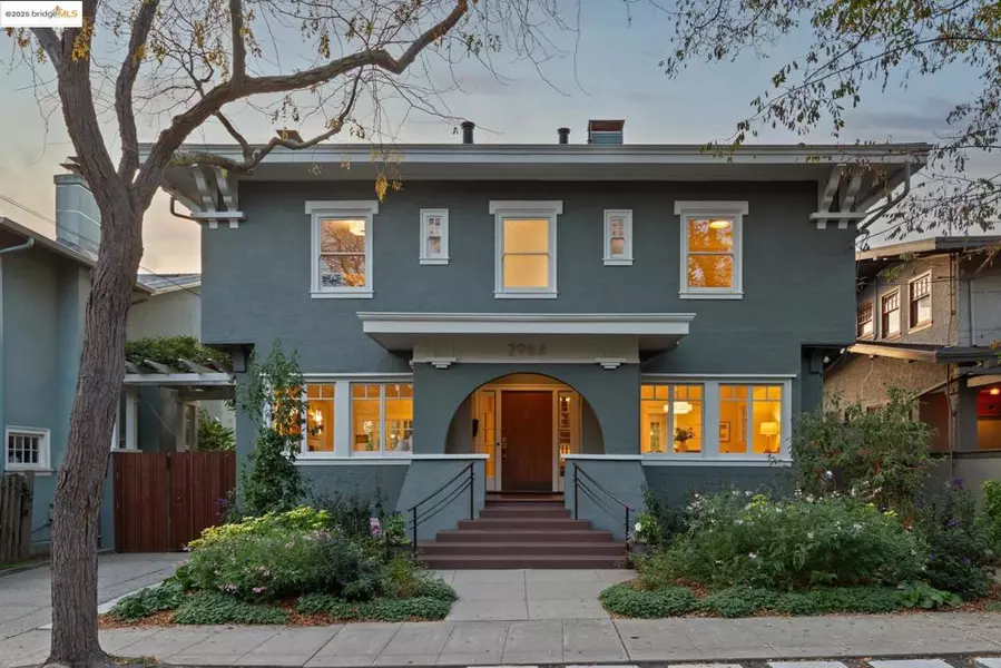 2964 Magnolia St, Berkeley, CA 94705