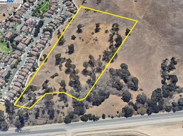 CA 00000,0 Woodridge Ct