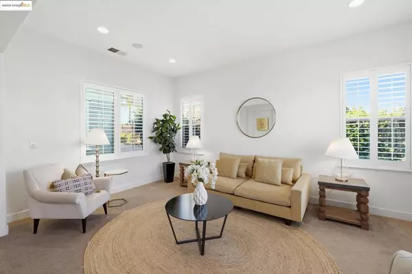 Brentwood, CA 94513,2898 Spanish Bay Dr