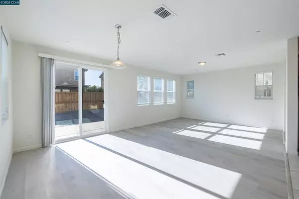 Sacramento, CA 95835,121 Caravaggio Cir