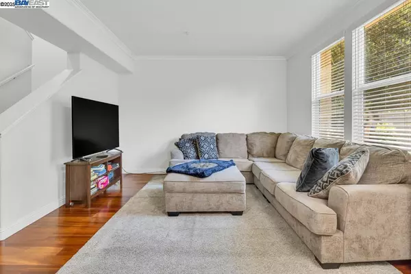 Sacramento, CA 95835,4800 Westlake Pkwy #105