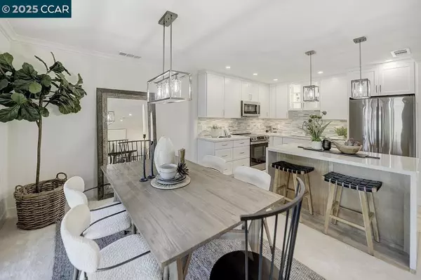 Walnut Creek, CA 94595,1508 Canyonwood Ct #3