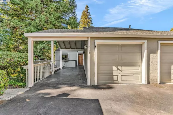 394 Camelback Rd, Pleasant Hill, CA 94523