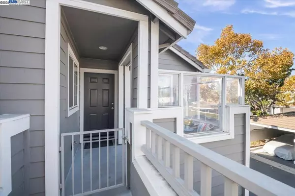 Fremont, CA 94538,5656 Snowflake Cmn