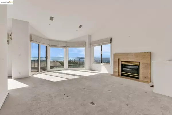 Oakland, CA 94618,39 Starview Dr