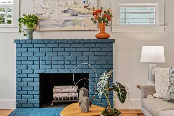 Berkeley, CA 94707,734 Ensenada Ave