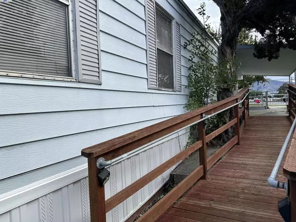 Fremont, CA 94538,35 Eagle Green