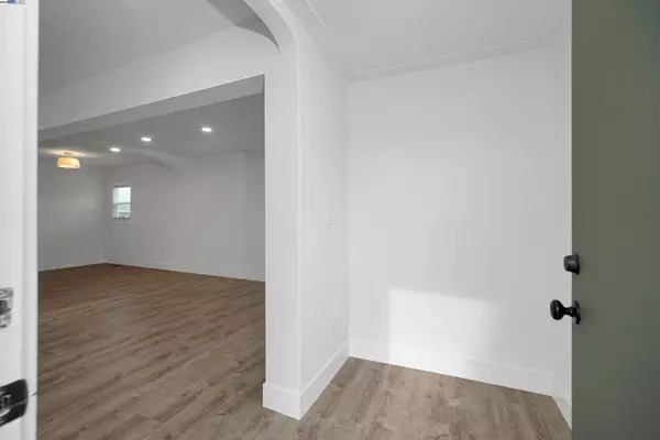 San Leandro, CA 94578,1521 159Th Ave