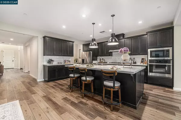 Oakley, CA 94561,208 Littleton St