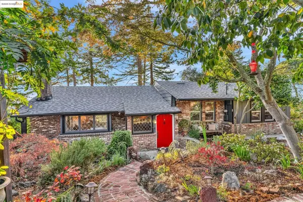 Oakland, CA 94611,6141 Merriewood Dr