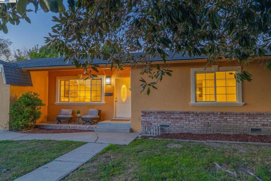 7533 Honey Court, Dublin, CA 94566-1911