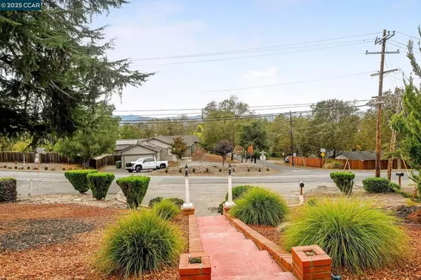 Walnut Creek, CA 94596,Address not disclosed