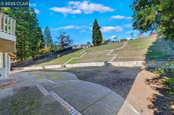 Danville, CA 94526,75 Barrons Pl