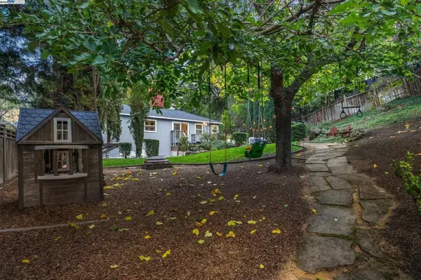 Lafayette, CA 94549,1367 El CURTOLA BLVD